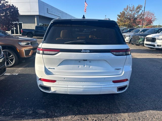 2022 Jeep Grand Cherokee Summit 4x4