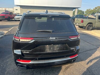 2023 Jeep Grand Cherokee Summit 4x4