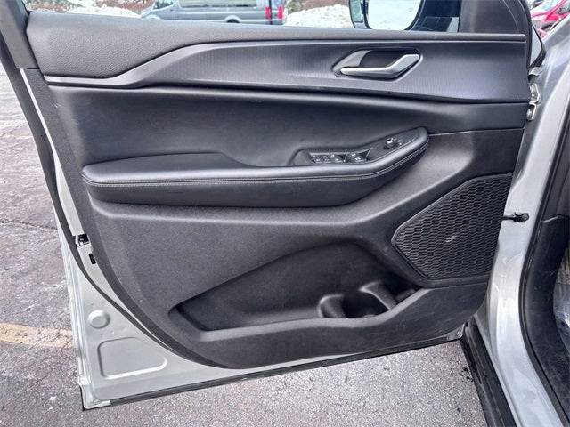 2024 Jeep Grand Cherokee L Altitude 4x4