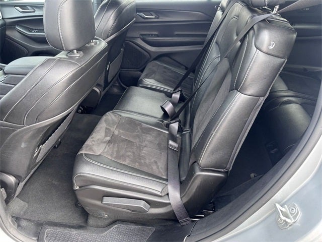 2024 Jeep Grand Cherokee L Altitude 4x4