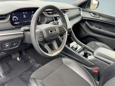 2024 Jeep Grand Cherokee L Altitude 4x4