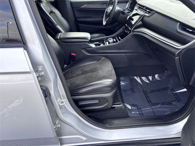 2024 Jeep Grand Cherokee L Altitude 4x4