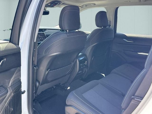 2024 Jeep Grand Cherokee L Laredo X 4x4