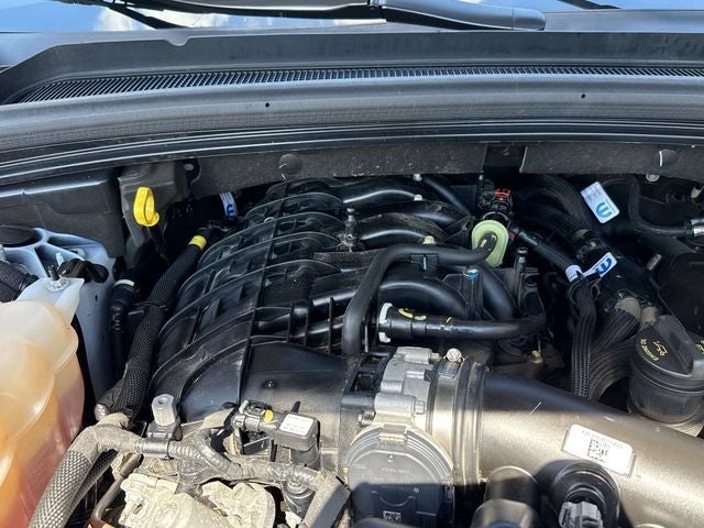 2024 Jeep Grand Cherokee L Laredo X 4x4