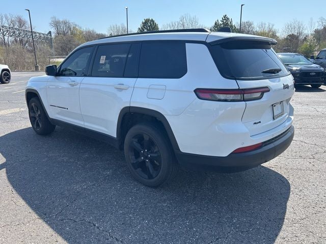 2023 Jeep Grand Cherokee L Altitude 4x4