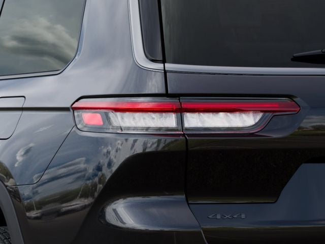 2026 Jeep Grand Cherokee L GRAND CHEROKEE L LAREDO ALTITUDE 4X4