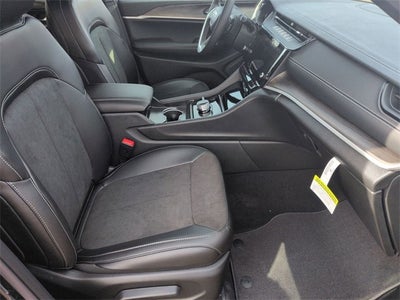 2026 Jeep Grand Cherokee L GRAND CHEROKEE L LAREDO ALTITUDE 4X4