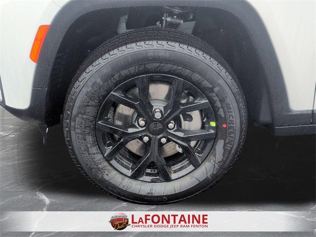 2026 Jeep Grand Cherokee L GRAND CHEROKEE L LAREDO ALTITUDE 4X4