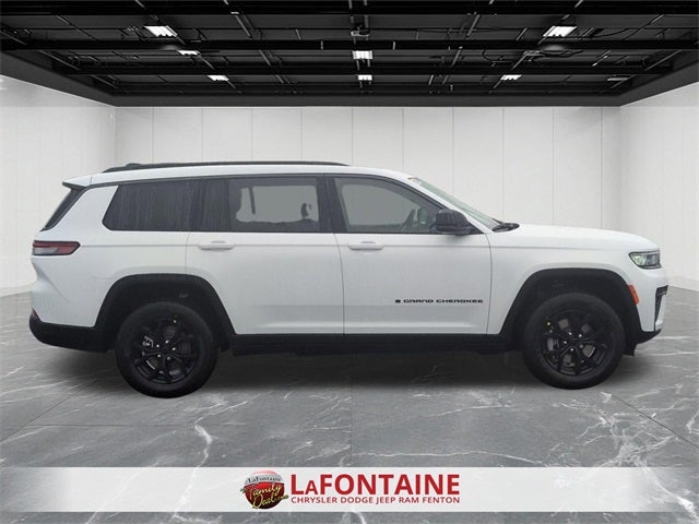 2026 Jeep Grand Cherokee L GRAND CHEROKEE L LAREDO ALTITUDE 4X4