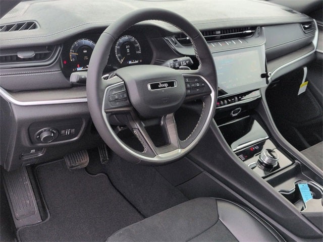 2026 Jeep Grand Cherokee L GRAND CHEROKEE L LAREDO ALTITUDE 4X4