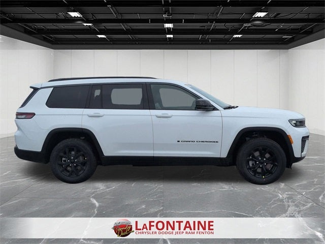 2026 Jeep Grand Cherokee L GRAND CHEROKEE L LAREDO ALTITUDE 4X4
