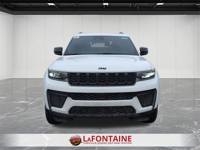 2026 Jeep Grand Cherokee L GRAND CHEROKEE L LAREDO ALTITUDE 4X4