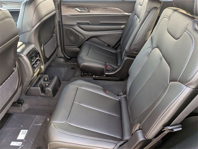 2025 Jeep Grand Cherokee L GRAND CHEROKEE L LIMITED 4X4