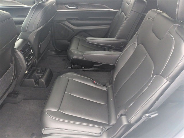 2025 Jeep Grand Cherokee L GRAND CHEROKEE L LIMITED 4X4