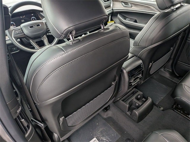 2025 Jeep Grand Cherokee L GRAND CHEROKEE L LIMITED 4X4