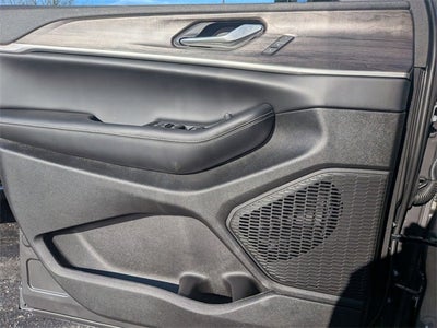 2025 Jeep Grand Cherokee L GRAND CHEROKEE L LIMITED 4X4