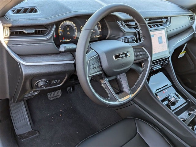 2025 Jeep Grand Cherokee L GRAND CHEROKEE L LIMITED 4X4