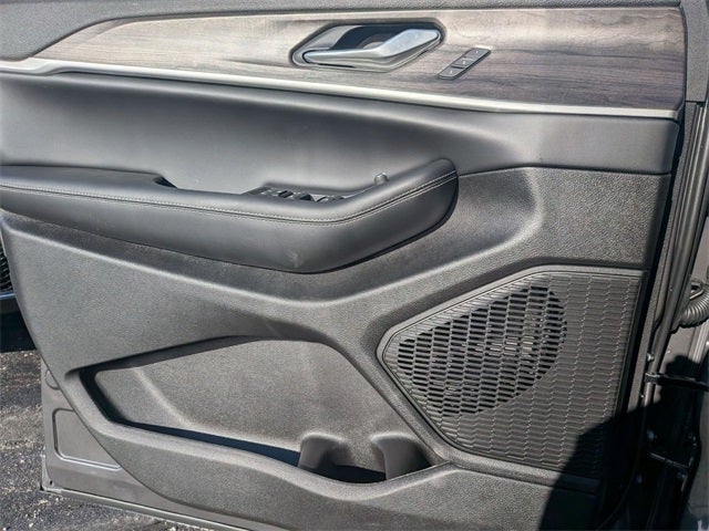 2025 Jeep Grand Cherokee L GRAND CHEROKEE L LIMITED 4X4