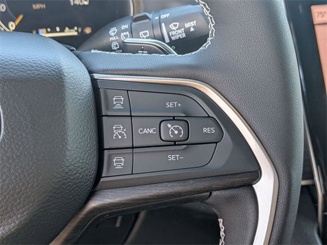 2025 Jeep Grand Cherokee L GRAND CHEROKEE L LIMITED 4X4