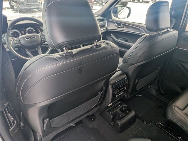 2025 Jeep Grand Cherokee L GRAND CHEROKEE L LIMITED 4X4