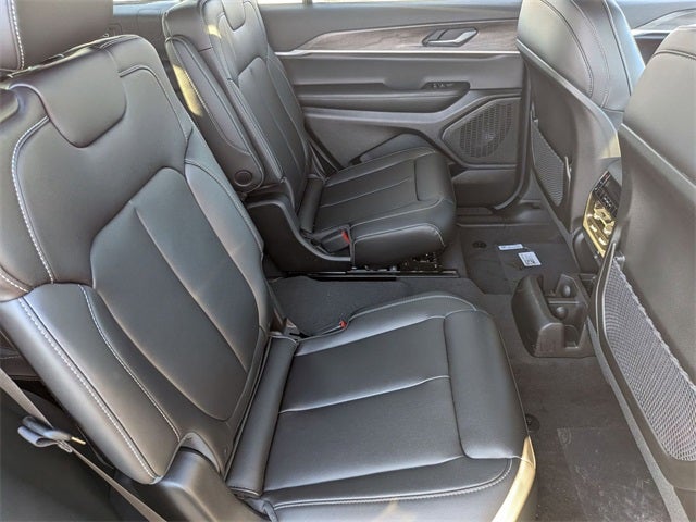 2025 Jeep Grand Cherokee L GRAND CHEROKEE L LIMITED 4X4