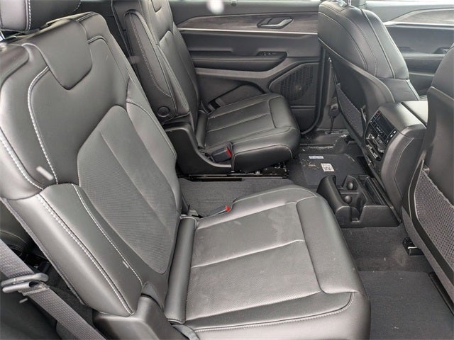 2025 Jeep Grand Cherokee L GRAND CHEROKEE L LIMITED 4X4