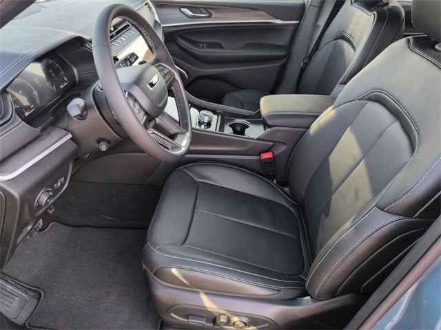 2026 Jeep Grand Cherokee GRAND CHEROKEE L LIMITED RESERVE 4X4