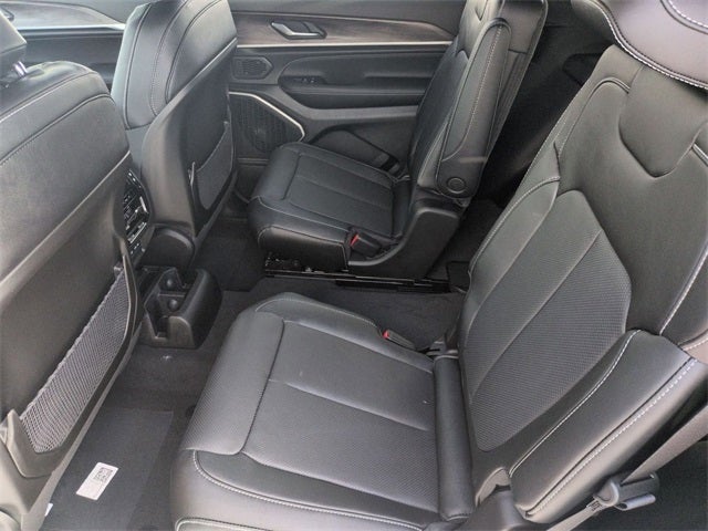 2026 Jeep Grand Cherokee GRAND CHEROKEE L LIMITED RESERVE 4X4