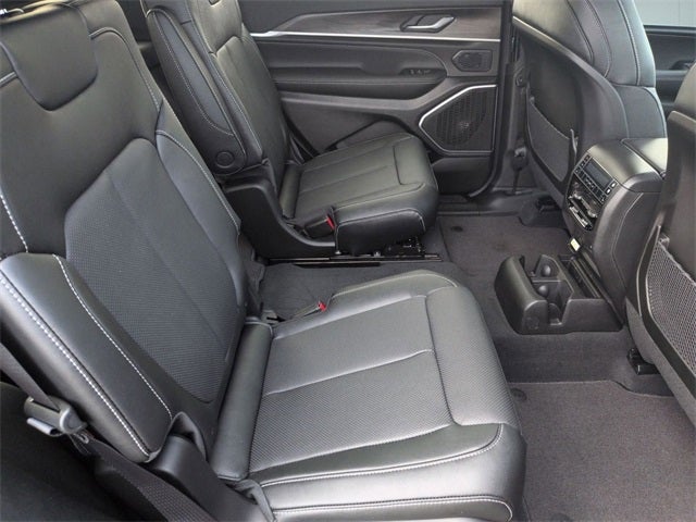 2026 Jeep Grand Cherokee GRAND CHEROKEE L LIMITED RESERVE 4X4