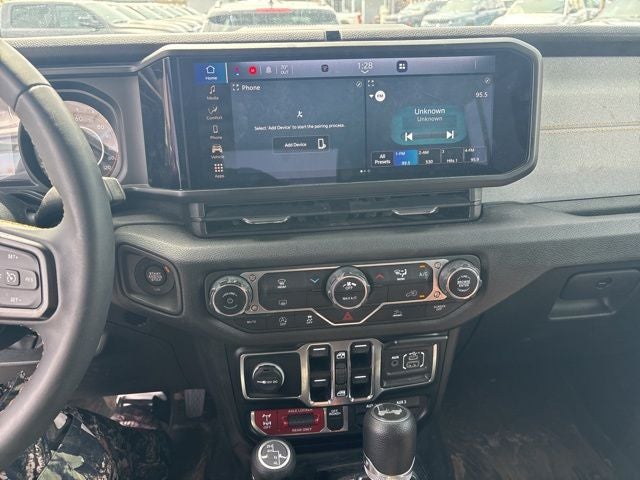 2024 Jeep Wrangler 4-Door Willys 4x4