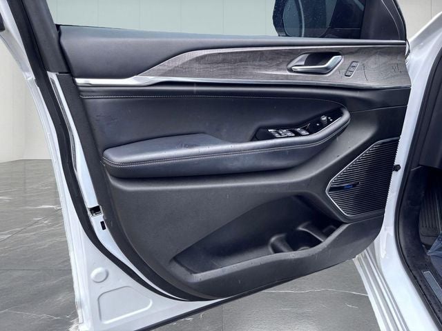 2023 Jeep Grand Cherokee 4xe Overland