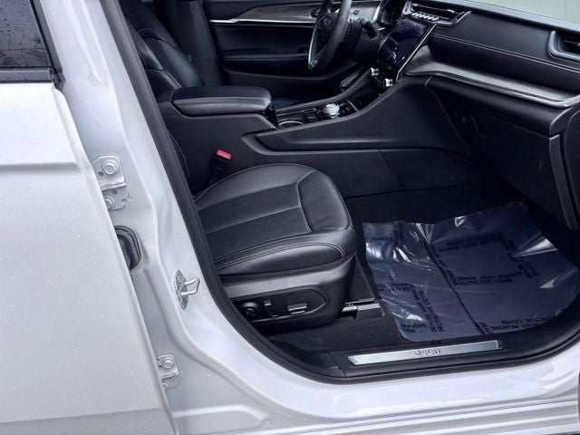 2023 Jeep Grand Cherokee 4xe Overland