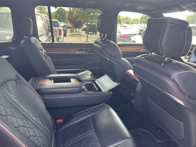 2024 Jeep Grand Wagoneer L Series III 4x4