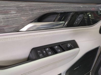 2022 Jeep Wagoneer Series III 4x4
