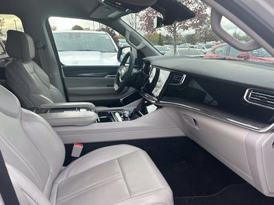 2022 Jeep Wagoneer Series III