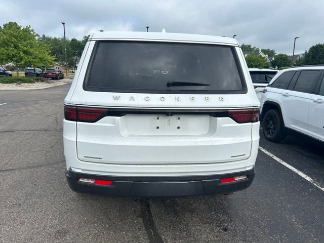 2022 Jeep Wagoneer Series III 4x4
