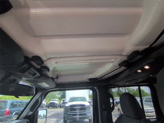 2025 Jeep Gladiator GLADIATOR SPORT S 4X4