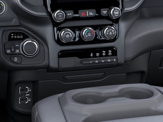 2026 RAM 1500 RAM 1500 TRADESMAN QUAD CAB 4X4 6'4' BOX