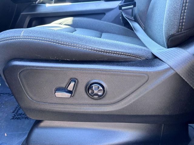 2021 RAM 1500 Big Horn Crew Cab 4x4 5'7' Box