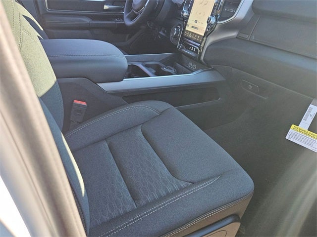 2025 RAM Ram 1500 RAM 1500 BIG HORN CREW CAB 4X4 5'7' BOX