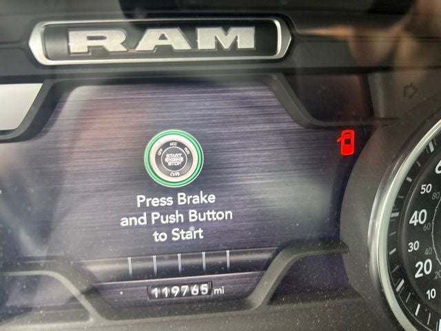 2023 RAM 1500 Big Horn Crew Cab 4x4 5'7' Box
