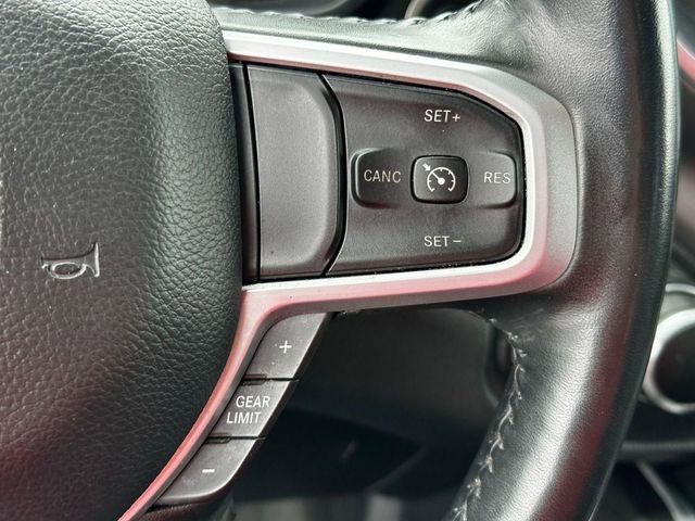 2022 RAM 1500 Big Horn Crew Cab 4x4 5'7' Box