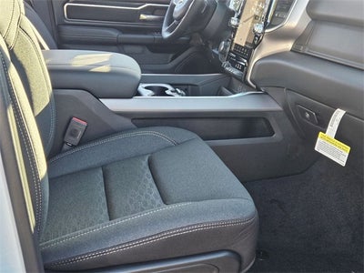 2025 RAM Ram 1500 RAM 1500 BIG HORN CREW CAB 4X4 5'7' BOX