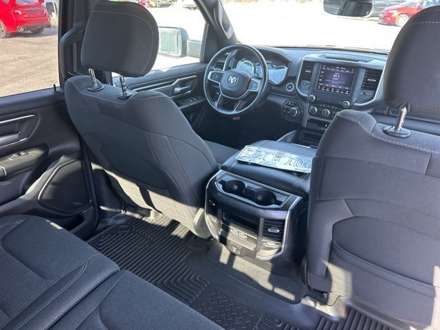 2020 RAM 1500 Big Horn Crew Cab 4x4 5'7' Box