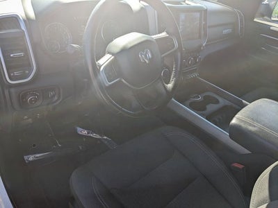 2020 RAM 1500 Big Horn Crew Cab 4x4 5'7' Box