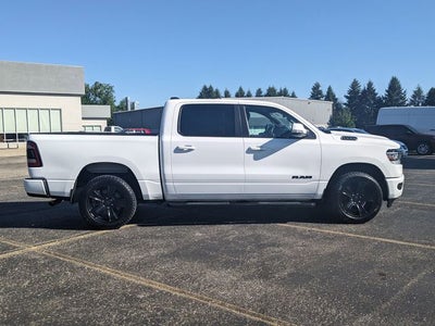 2020 RAM 1500 Big Horn Crew Cab 4x4 5'7' Box