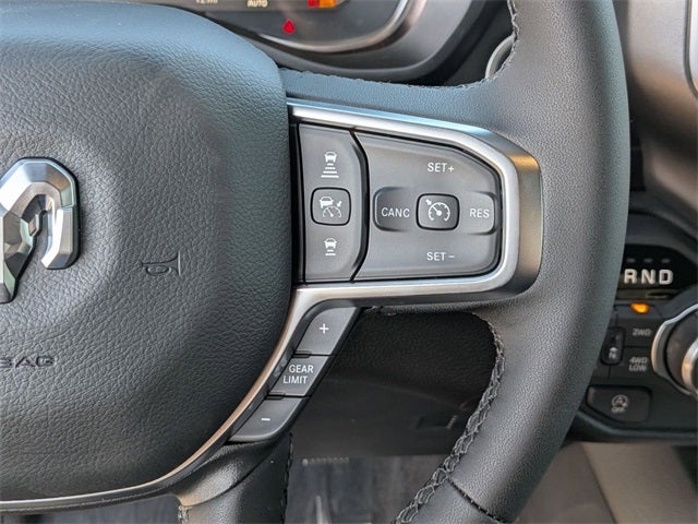 2025 RAM Ram 1500 RAM 1500 BIG HORN CREW CAB 4X4 5'7' BOX