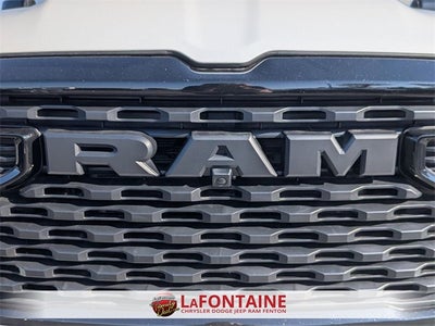 2025 RAM Ram 1500 RAM 1500 BIG HORN CREW CAB 4X4 5'7' BOX