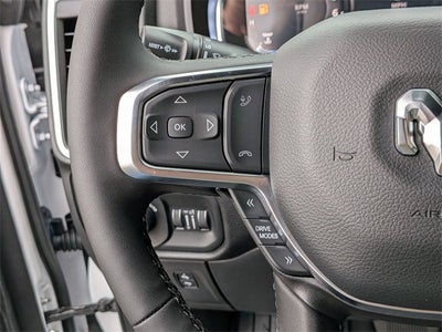 2025 RAM Ram 1500 RAM 1500 BIG HORN CREW CAB 4X4 5'7' BOX