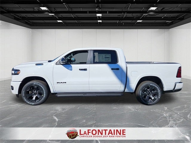 2025 RAM Ram 1500 RAM 1500 BIG HORN CREW CAB 4X4 5'7' BOX